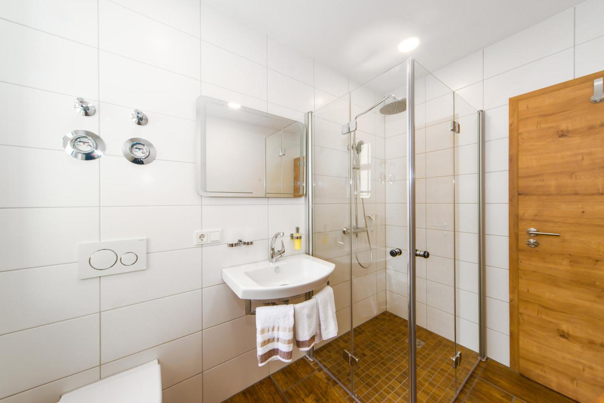 Staimicher Hoehen - Premium Appartements Kurort Steinbach-Hallenberg Rom bilde